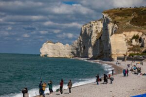 La plage D'Etretat : FAQ pour vos vacances et voyages